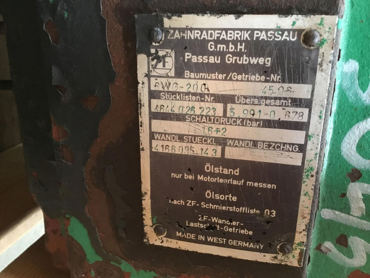 ZF KMK 3045 gearbox ZF 6WG200 - علبة التروس - موبايل كرين: صور 2 ZF KMK 3045 gearbox ZF 6WG200 - علبة التروس - موبايل كرين: صور 2