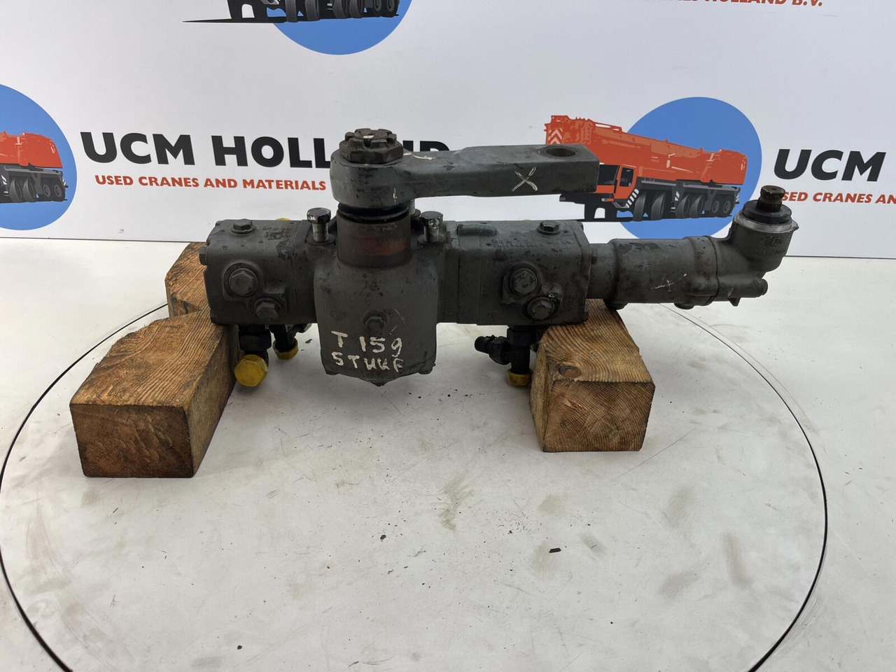 ZF LTM 1050-1 steering box - دودة دركسون - موبايل كرين: صور 3 ZF LTM 1050-1 steering box - دودة دركسون - موبايل كرين: صور 3