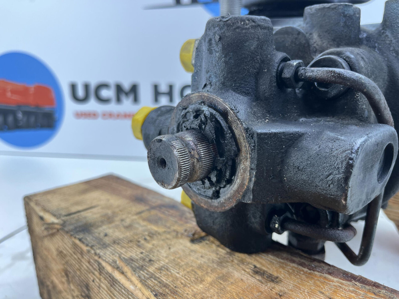 دودة دركسون - موبايل كرين ZF LTM 1070 4.2 Steering box: صور 6 دودة دركسون - موبايل كرين ZF LTM 1070 4.2 Steering box: صور 6