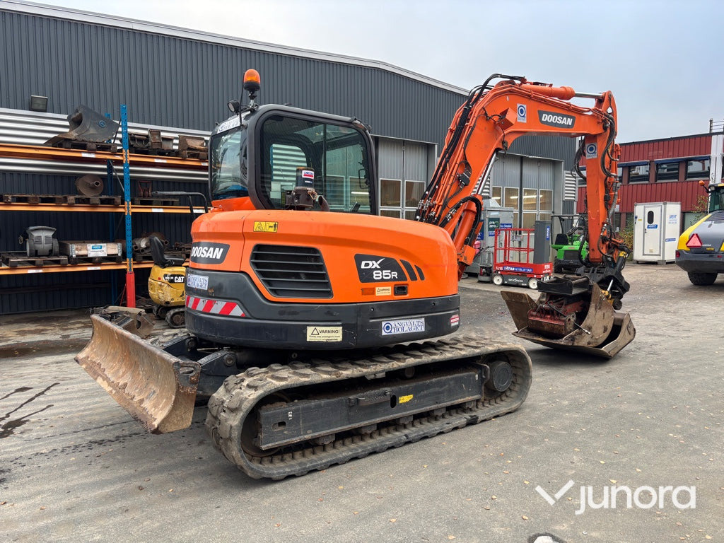 Grävmaskin - Doosan DX85R-3 - حفارات زحافة: صور 5 Grävmaskin - Doosan DX85R-3 - حفارات زحافة: صور 5