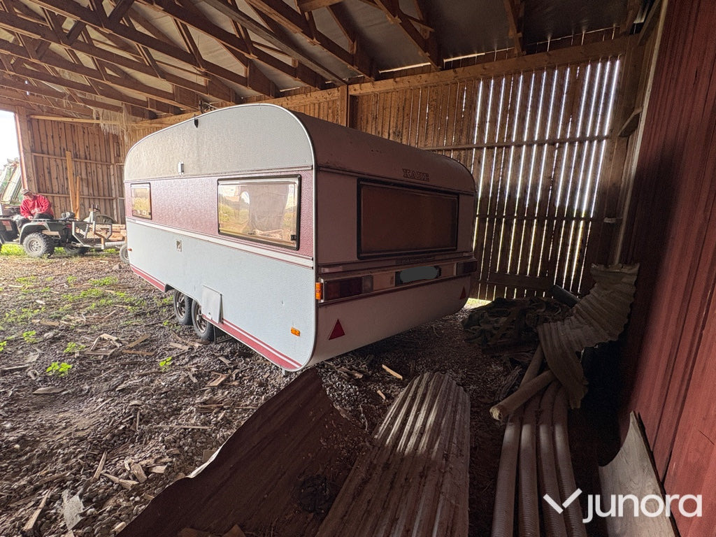 Husvagn - Kabe, Smaragd Grand Deluxe - كرفان سحب: صور 4 Husvagn - Kabe, Smaragd Grand Deluxe - كرفان سحب: صور 4