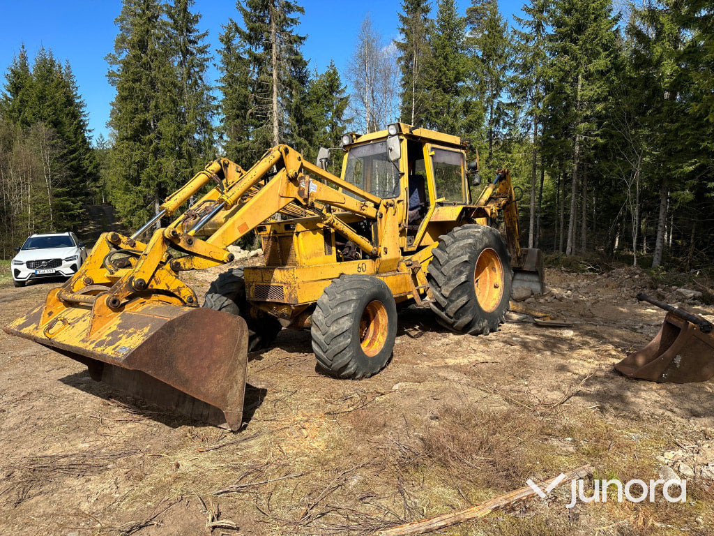 Hymas 62 S Traktorgrävare - حفار متعدد الاستخدام: صور 1 Hymas 62 S Traktorgrävare - حفار متعدد الاستخدام: صور 1