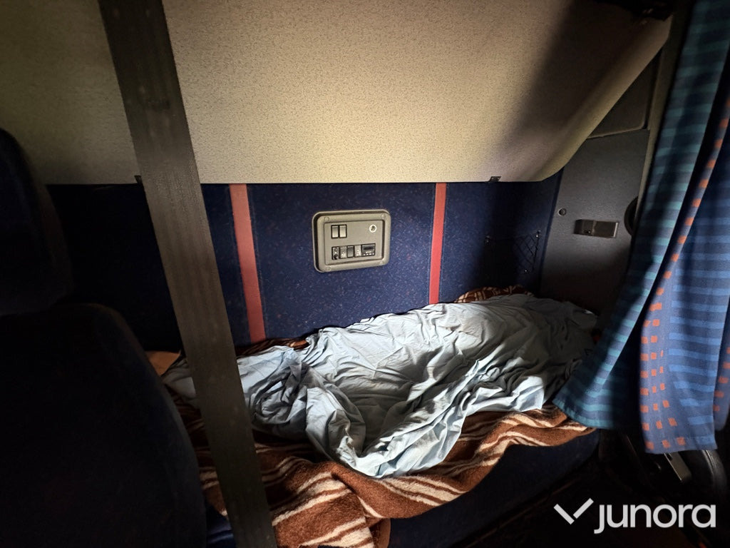 تأجير Lastbil - Volvo, FH12 6X2 Lastbil - Volvo, FH12 6X2: صور 22 تأجير Lastbil - Volvo, FH12 6X2 Lastbil - Volvo, FH12 6X2: صور 22