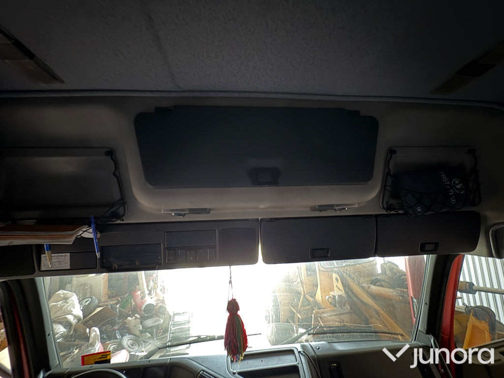 تأجير Lastbil - Volvo, FH12 6X2 Lastbil - Volvo, FH12 6X2: صور 21 تأجير Lastbil - Volvo, FH12 6X2 Lastbil - Volvo, FH12 6X2: صور 21