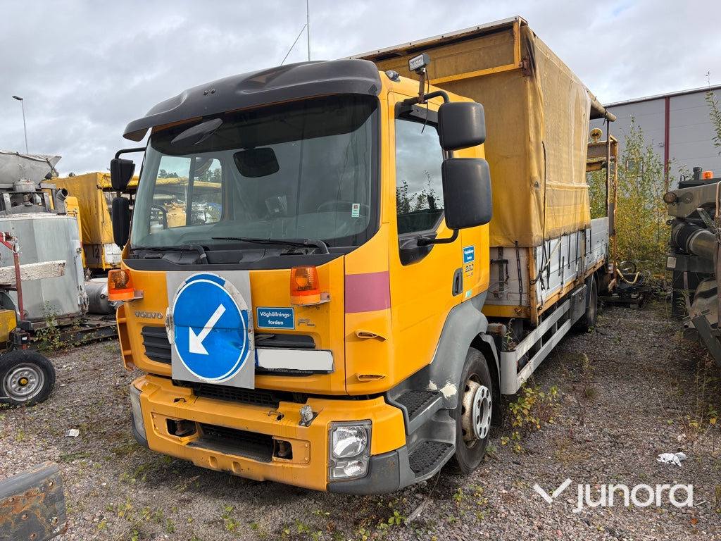 Lastbil Volvo FLL 240-280 HP 42R - شاحنة ستارة, سيارة بلدية: صور 1 Lastbil Volvo FLL 240-280 HP 42R - شاحنة ستارة, سيارة بلدية: صور 1