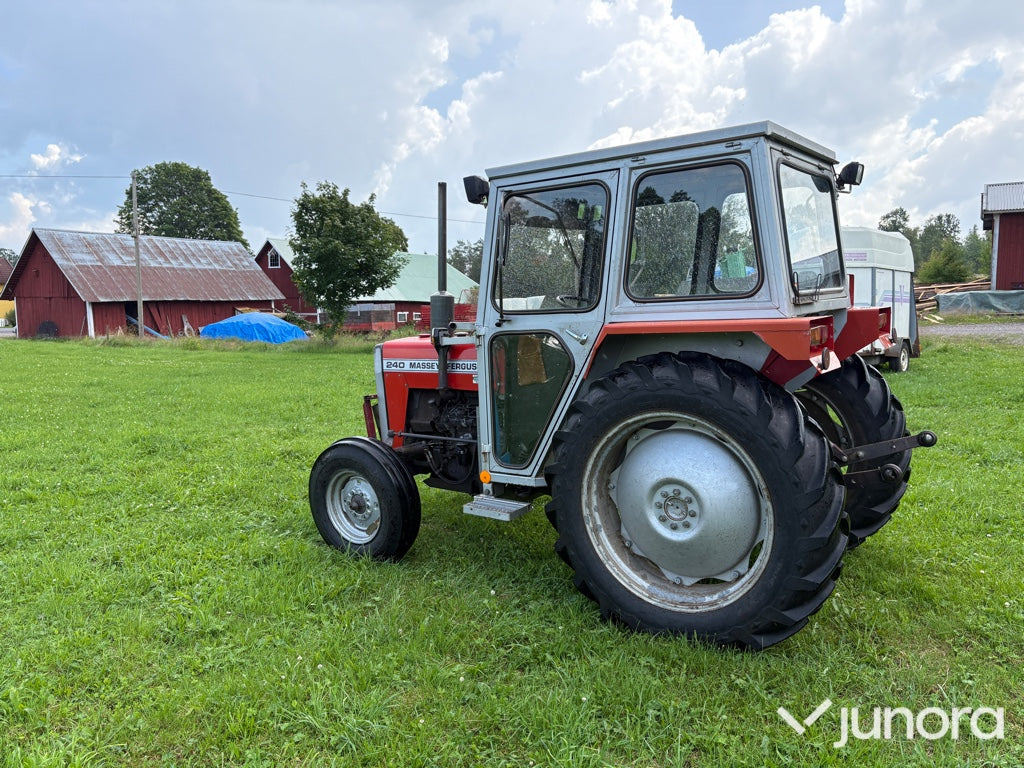 Massey Ferguson 240 - جرار: صور 3 Massey Ferguson 240 - جرار: صور 3