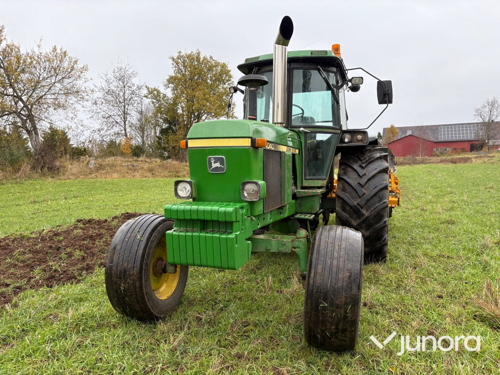 Traktor - John Deere 4040 - جرار: صور 4 Traktor - John Deere 4040 - جرار: صور 4