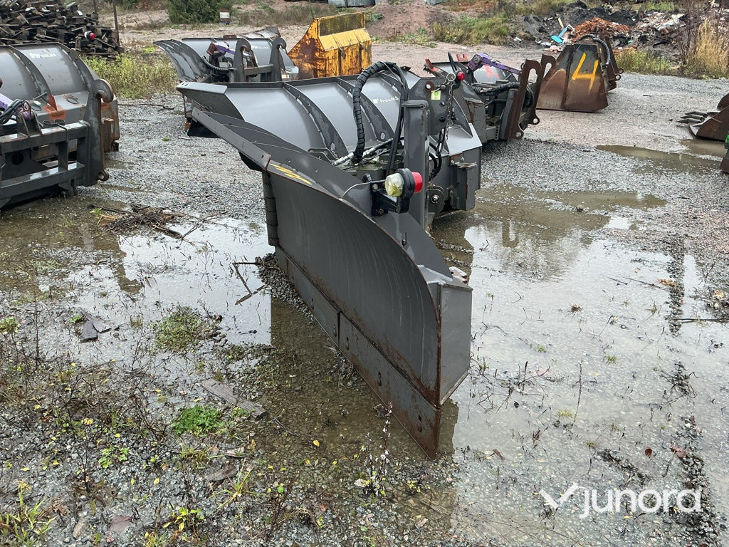 Vikplog - Holms, PV-3.6, Trepunkt - محراث: صور 3 Vikplog - Holms, PV-3.6, Trepunkt - محراث: صور 3