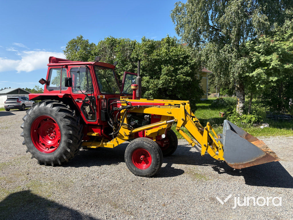 Volvo BM 650 - جرار: صور 5 Volvo BM 650 - جرار: صور 5