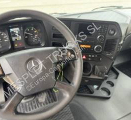 شاحنة جرار Mercedes Arocs 1845: صور 15