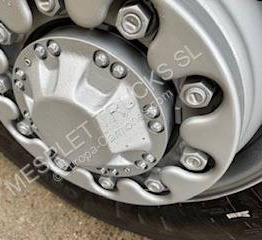 Mercedes Arocs 1848 - شاحنة جرار: صور 4 Mercedes Arocs 1848 - شاحنة جرار: صور 4