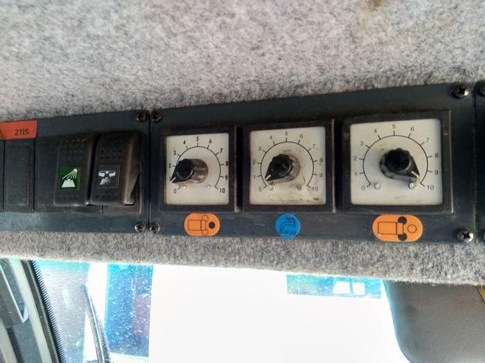 سياره كنس شوارع Aebi MFH2500: صور 25