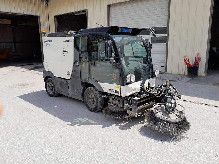 Mathieu Azura MC200 - سياره كنس شوارع: صور 1 Mathieu Azura MC200 - سياره كنس شوارع: صور 1