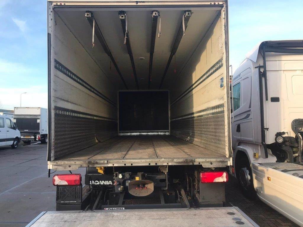 8,25 mtr kasse - بصندوق مغلق: صور 4 8,25 mtr kasse - بصندوق مغلق: صور 4