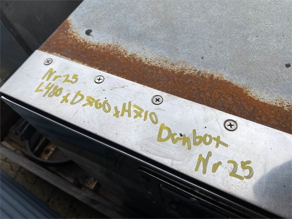 Danbox L480 x H710 x D700 mm - هيكل السيارة الخارجية - شاحنة: صور 2 Danbox L480 x H710 x D700 mm - هيكل السيارة الخارجية - شاحنة: صور 2
