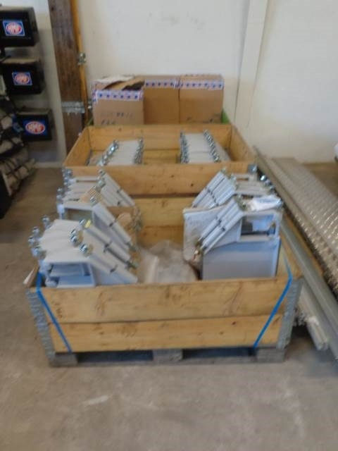 HMF 2000 kg med lodretstående liftplade - باب خلفي للشحن: صور 3 HMF 2000 kg med lodretstående liftplade - باب خلفي للشحن: صور 3