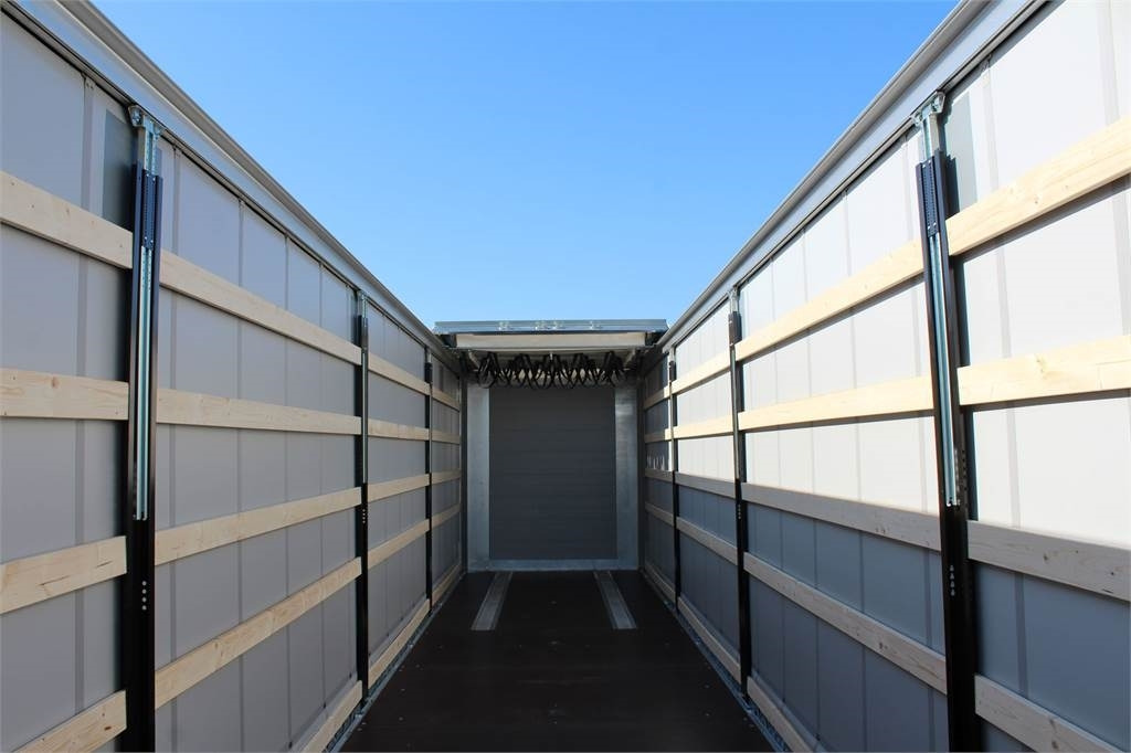 Hangler SDS-H 420 3-aks XL-godkendt + hævetag - الخيمة نصف مقطورة: صور 4 Hangler SDS-H 420 3-aks XL-godkendt + hævetag - الخيمة نصف مقطورة: صور 4