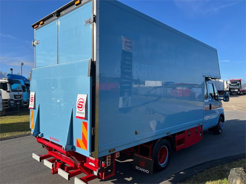 Iveco Daily 70C18 - dobbelt cab - بصندوق مغلق شاحنة: صور 3 Iveco Daily 70C18 - dobbelt cab - بصندوق مغلق شاحنة: صور 3