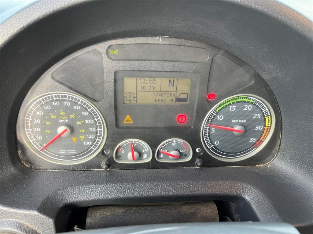 شاحنة نقل سيارات شاحنة Iveco Euro Cargo 120 E22: صور 18