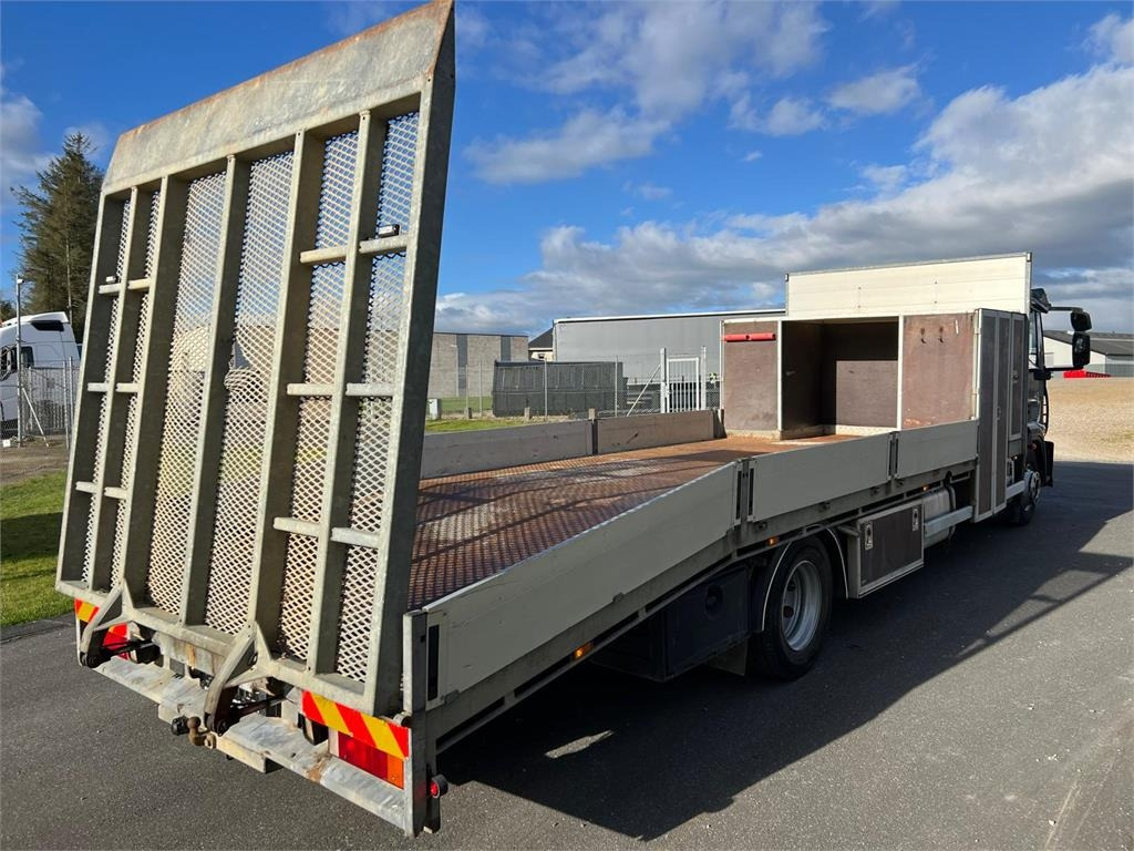 Iveco Euro Cargo 120 E22 - شاحنة نقل سيارات شاحنة: صور 4 Iveco Euro Cargo 120 E22 - شاحنة نقل سيارات شاحنة: صور 4