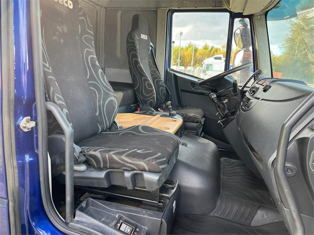 شاحنة نقل سيارات شاحنة Iveco Euro Cargo 120 E22: صور 7
