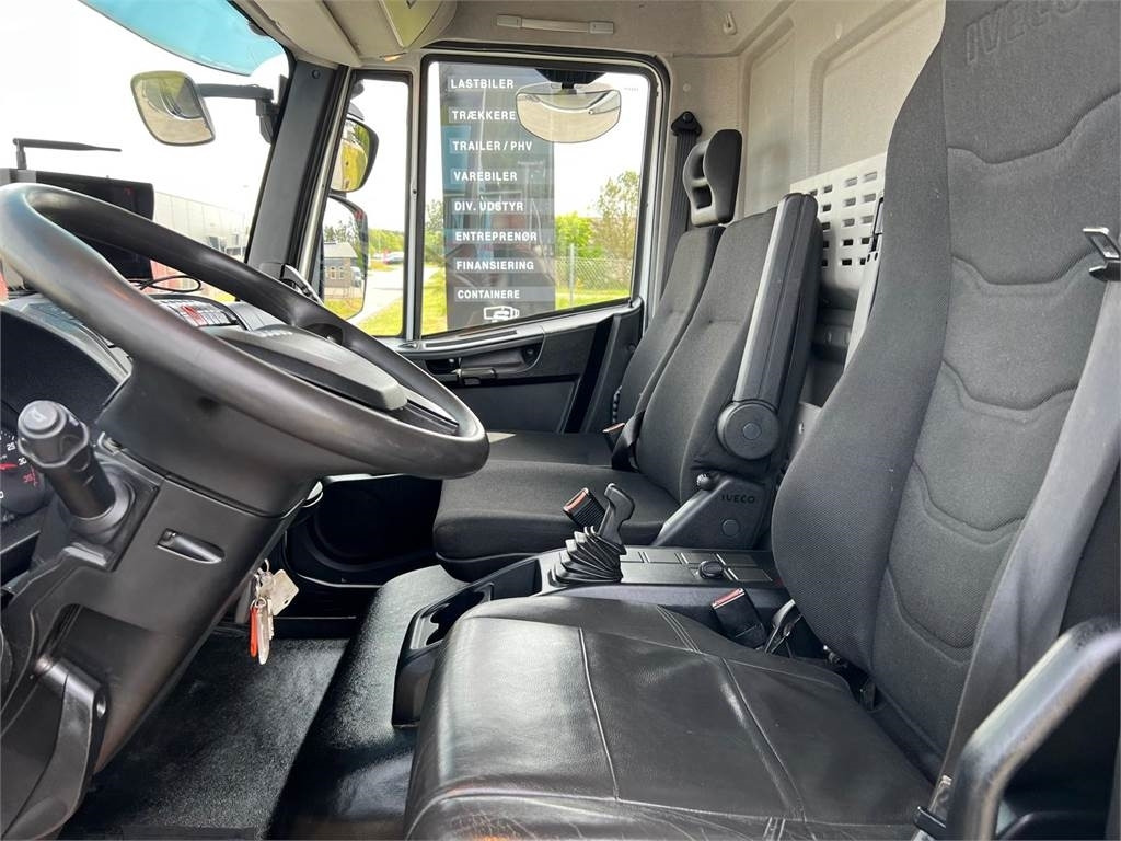 شاحنة ستارة Iveco Eurocargo 8E21P 4x2: صور 7