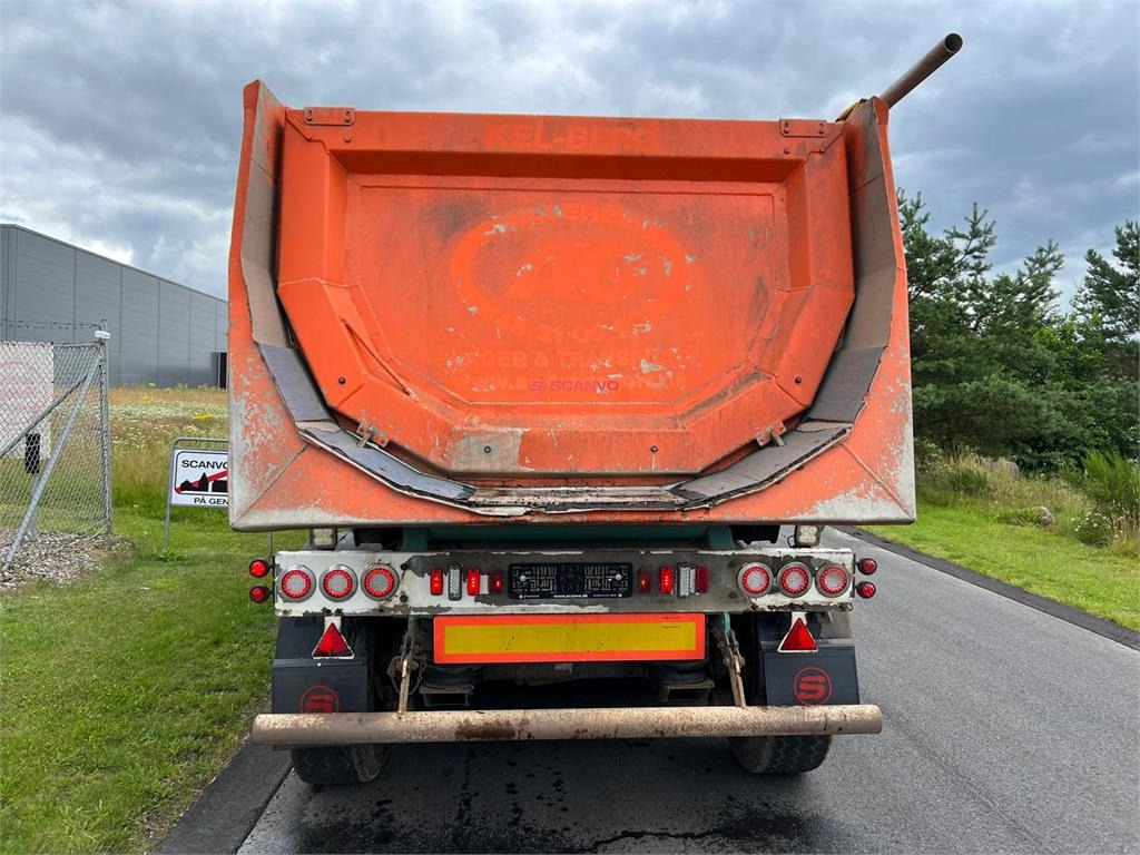 Kel-Berg 4 akslet - alu kasse + plastindlæg - قلابة نصف مقطورة: صور 3 Kel-Berg 4 akslet - alu kasse + plastindlæg - قلابة نصف مقطورة: صور 3