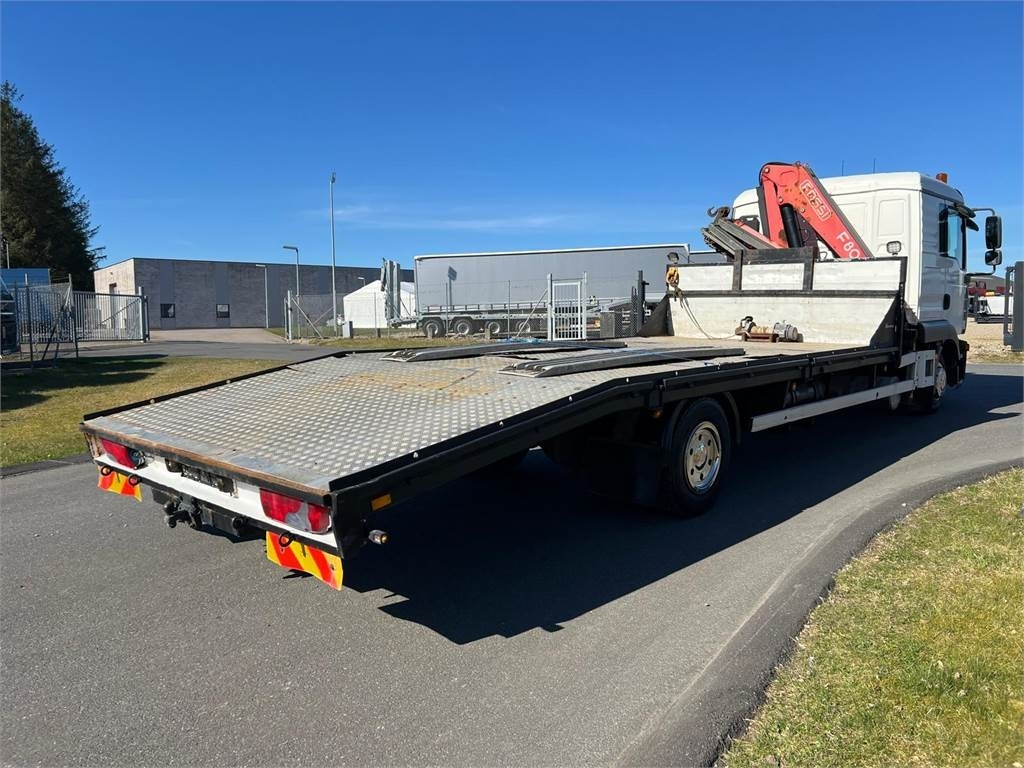 MAN TGL 12-240 4x2 BL - Fassi kran - شاحنة نقل سيارات شاحنة: صور 3 MAN TGL 12-240 4x2 BL - Fassi kran - شاحنة نقل سيارات شاحنة: صور 3