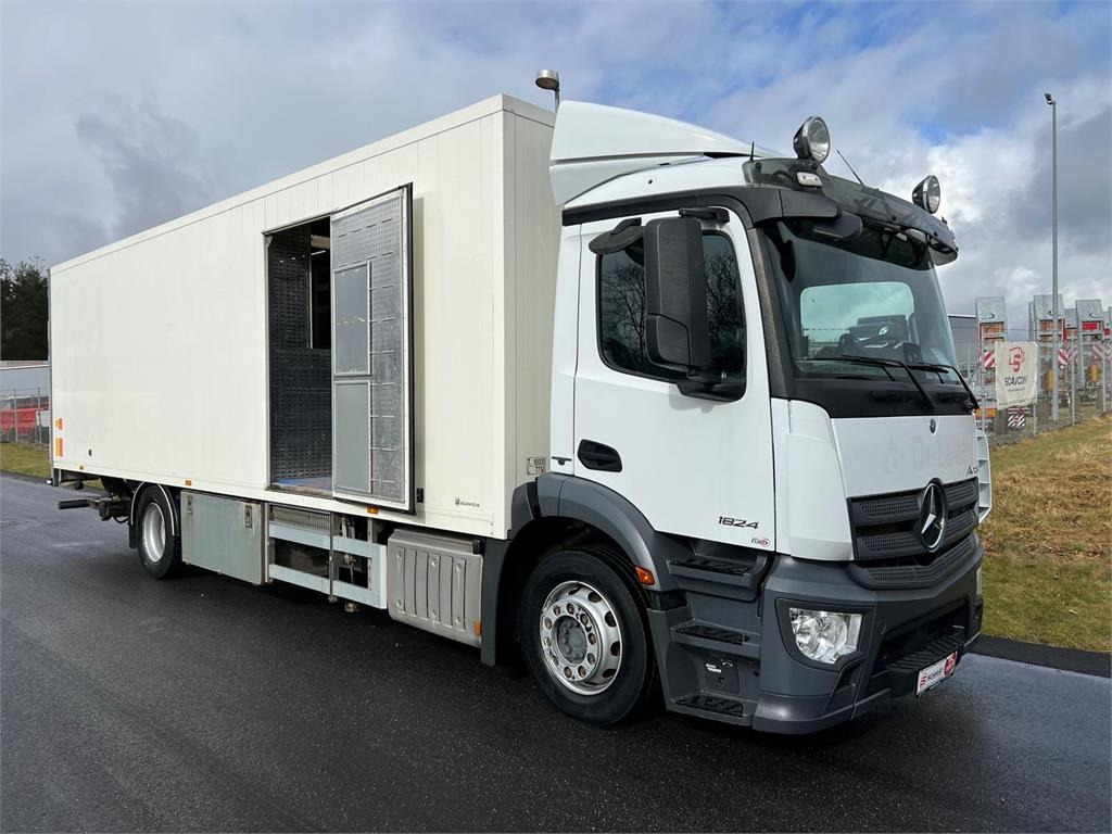 Mercedes-Benz Antos 1824 LnR - بصندوق مغلق شاحنة: صور 2 Mercedes-Benz Antos 1824 LnR - بصندوق مغلق شاحنة: صور 2