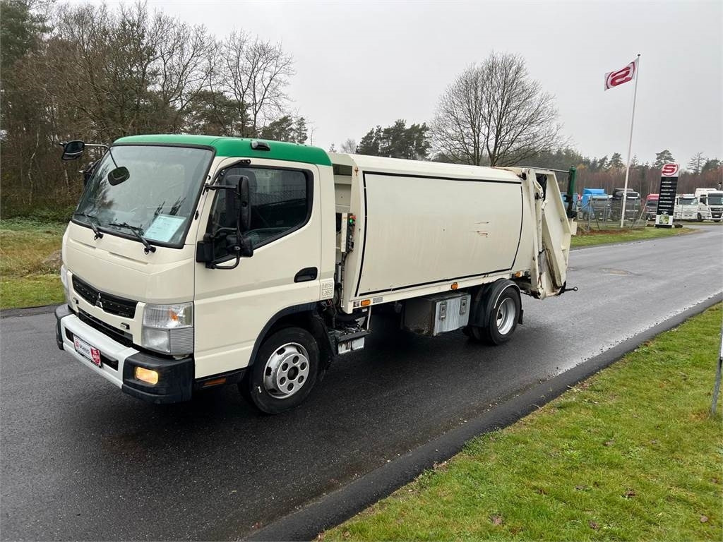 Mitsubishi Fuso CANTER 9C18 - شاحنة القمامة: صور 1 Mitsubishi Fuso CANTER 9C18 - شاحنة القمامة: صور 1