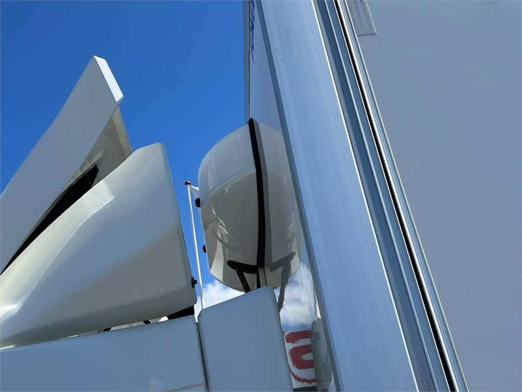 Volvo FL 16 ton 250HK - بصندوق مغلق شاحنة: صور 5 Volvo FL 16 ton 250HK - بصندوق مغلق شاحنة: صور 5