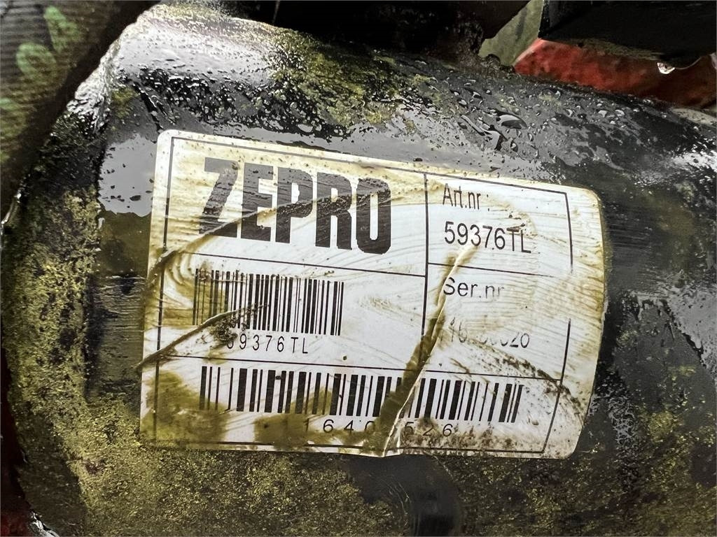 Zepro diverse reservedele - قطع الغيار - باب خلفي للشحن: صور 5 Zepro diverse reservedele - قطع الغيار - باب خلفي للشحن: صور 5