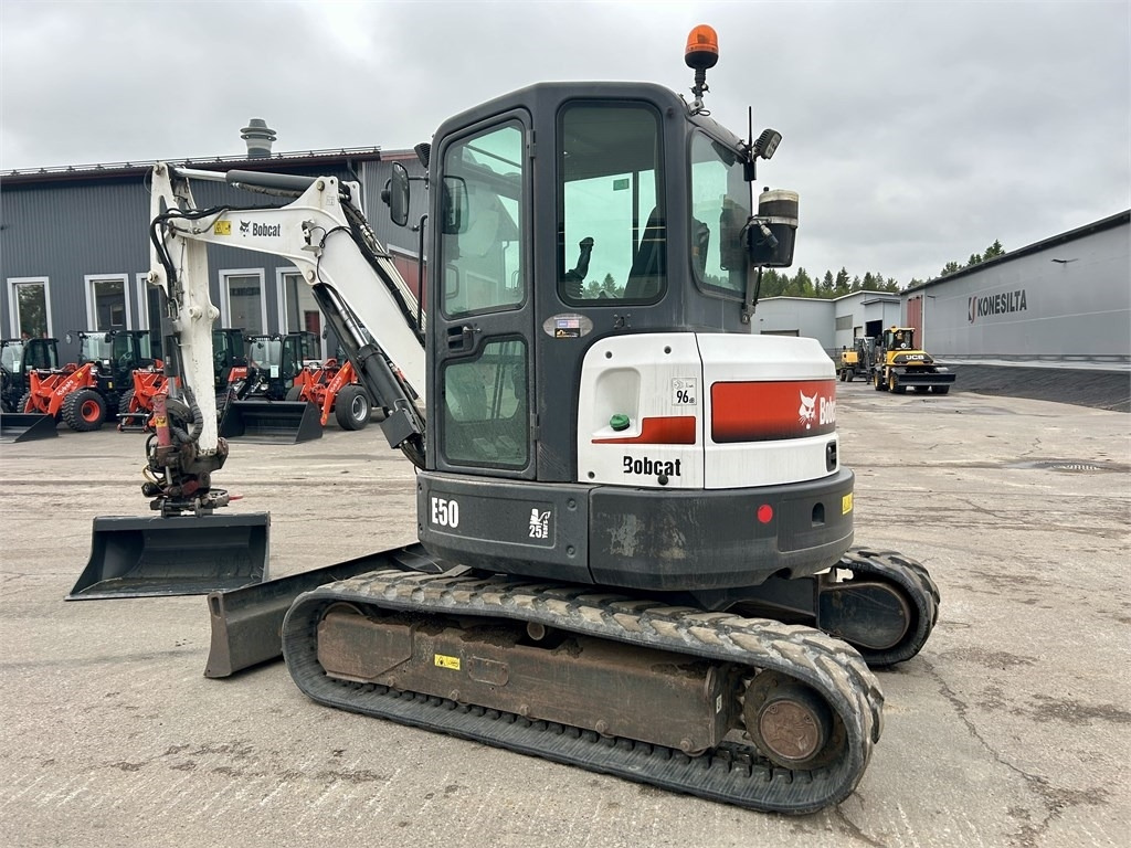 Bobcat E50 RASVARI YMS. - حفارة مصغرة: صور 2 Bobcat E50 RASVARI YMS. - حفارة مصغرة: صور 2