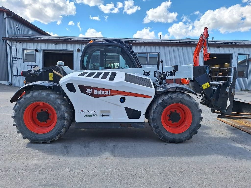 Bobcat MYYTY!!SOLD!! TL30.70 KUROTTAJA - رافعة تلسكوبية: صور 5 Bobcat MYYTY!!SOLD!! TL30.70 KUROTTAJA - رافعة تلسكوبية: صور 5