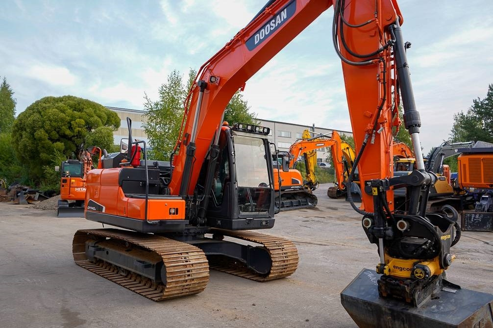 Doosan DX140LC-5 EPS ENGCON - حفارات زحافة: صور 5 Doosan DX140LC-5 EPS ENGCON - حفارات زحافة: صور 5