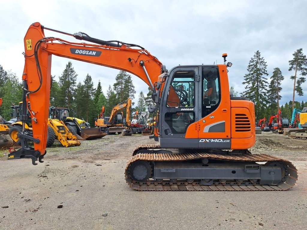 Doosan DX140LCR-5 - حفارات زحافة: صور 1 Doosan DX140LCR-5 - حفارات زحافة: صور 1