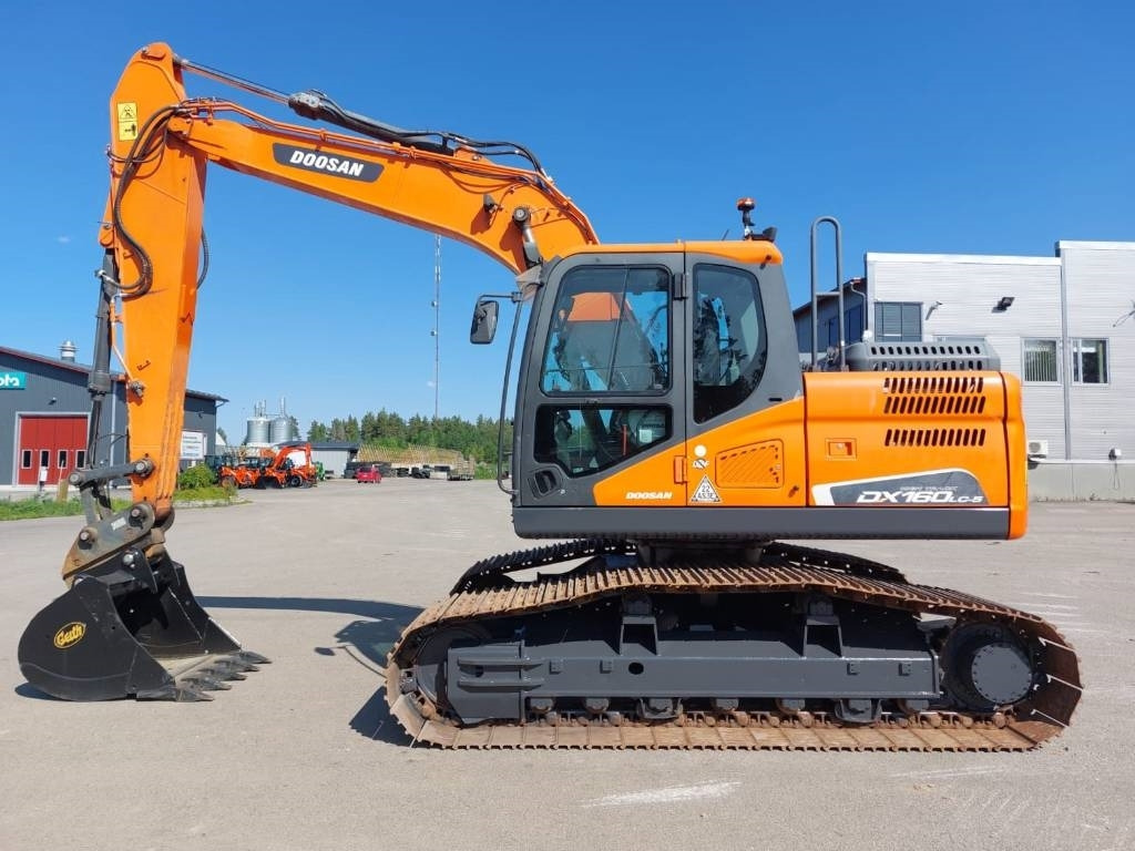 Doosan DX160LCH-5 METSÄALUSTA - حفارات زحافة: صور 1 Doosan DX160LCH-5 METSÄALUSTA - حفارات زحافة: صور 1