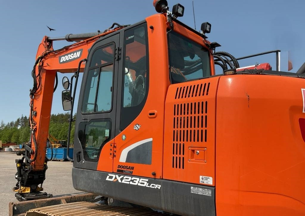 Doosan DX235LCR-5 DOZER - حفارات زحافة: صور 5 Doosan DX235LCR-5 DOZER - حفارات زحافة: صور 5