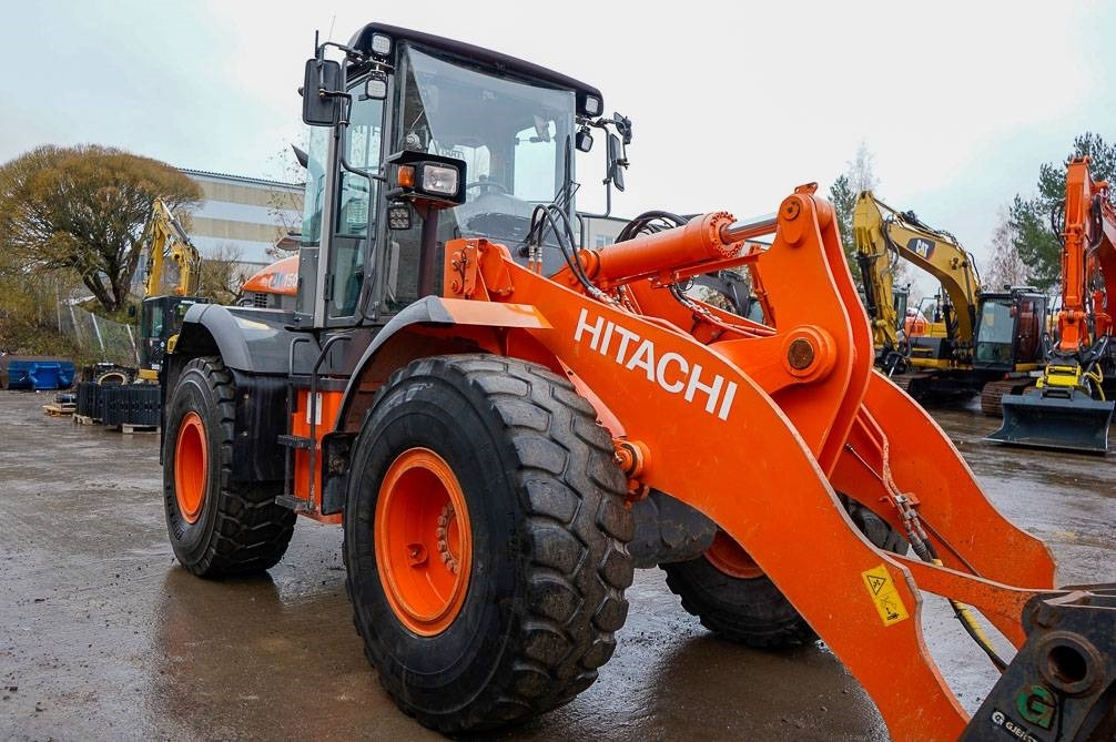 Hitachi ZW150 PITKÄT AISAT, VAAKA - اللودر بعجل: صور 5 Hitachi ZW150 PITKÄT AISAT, VAAKA - اللودر بعجل: صور 5