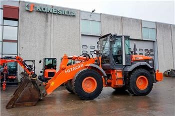 Hitachi ZW150 PITKÄT AISAT, VAAKA - اللودر بعجل: صور 1 Hitachi ZW150 PITKÄT AISAT, VAAKA - اللودر بعجل: صور 1
