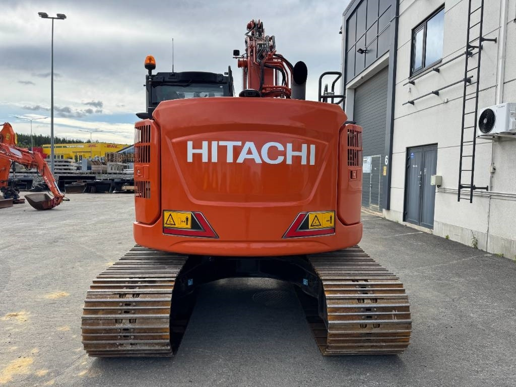 Hitachi ZX 135 USBL-7 - حفارات زحافة: صور 4 Hitachi ZX 135 USBL-7 - حفارات زحافة: صور 4
