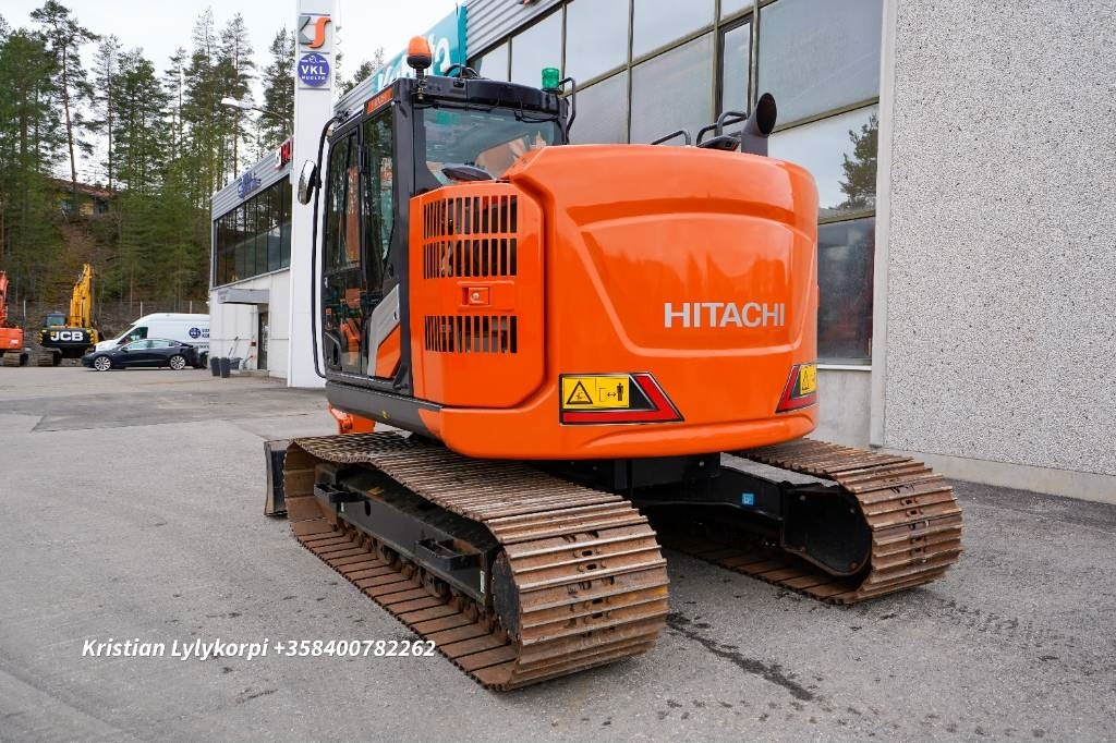 Hitachi ZX135US-7 PUSKULEVY STAGE V - حفارات زحافة: صور 4 Hitachi ZX135US-7 PUSKULEVY STAGE V - حفارات زحافة: صور 4