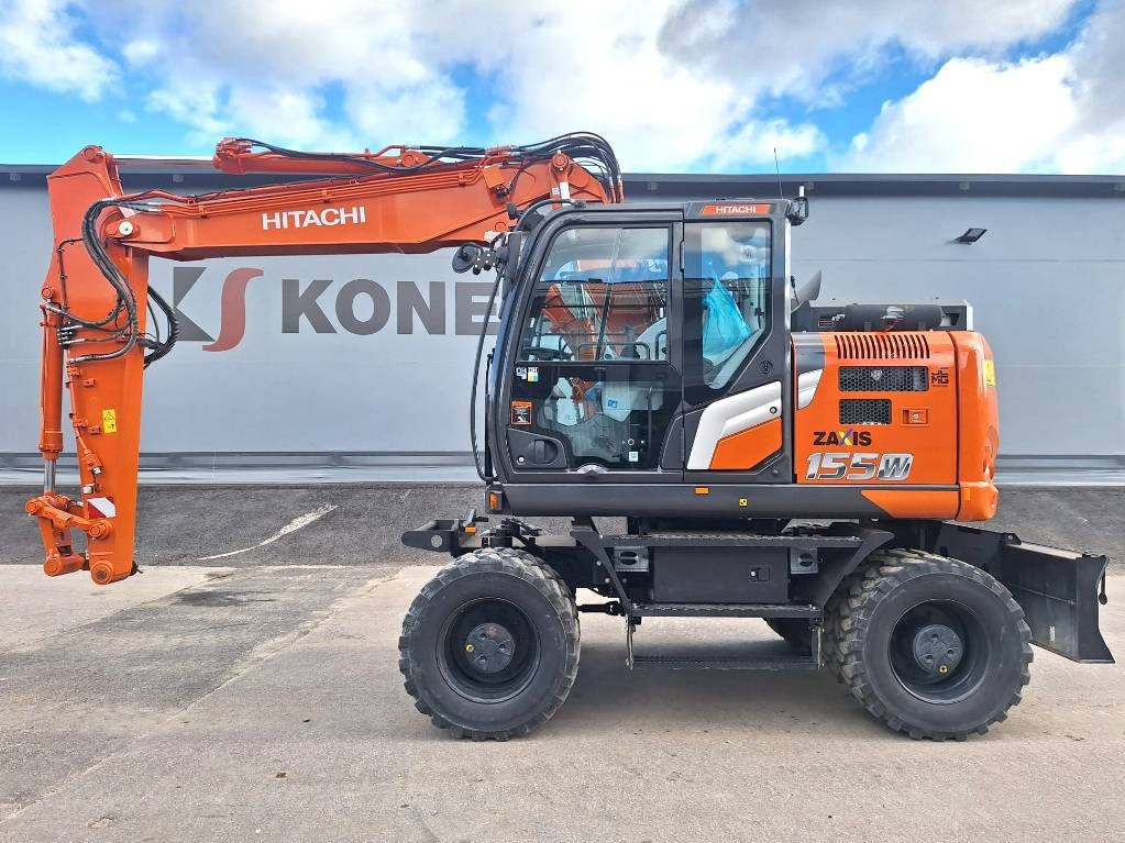 Hitachi ZX155W-7 -STAGE 5- VÄHÄN AJETTU  - حفارة على عجلات: صور 1 Hitachi ZX155W-7 -STAGE 5- VÄHÄN AJETTU  - حفارة على عجلات: صور 1