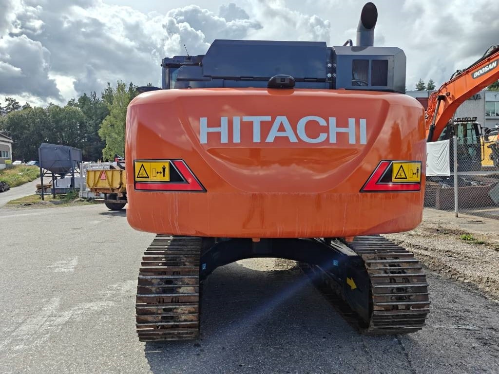 Hitachi ZX180LCN-7 - حفارات زحافة: صور 5 Hitachi ZX180LCN-7 - حفارات زحافة: صور 5
