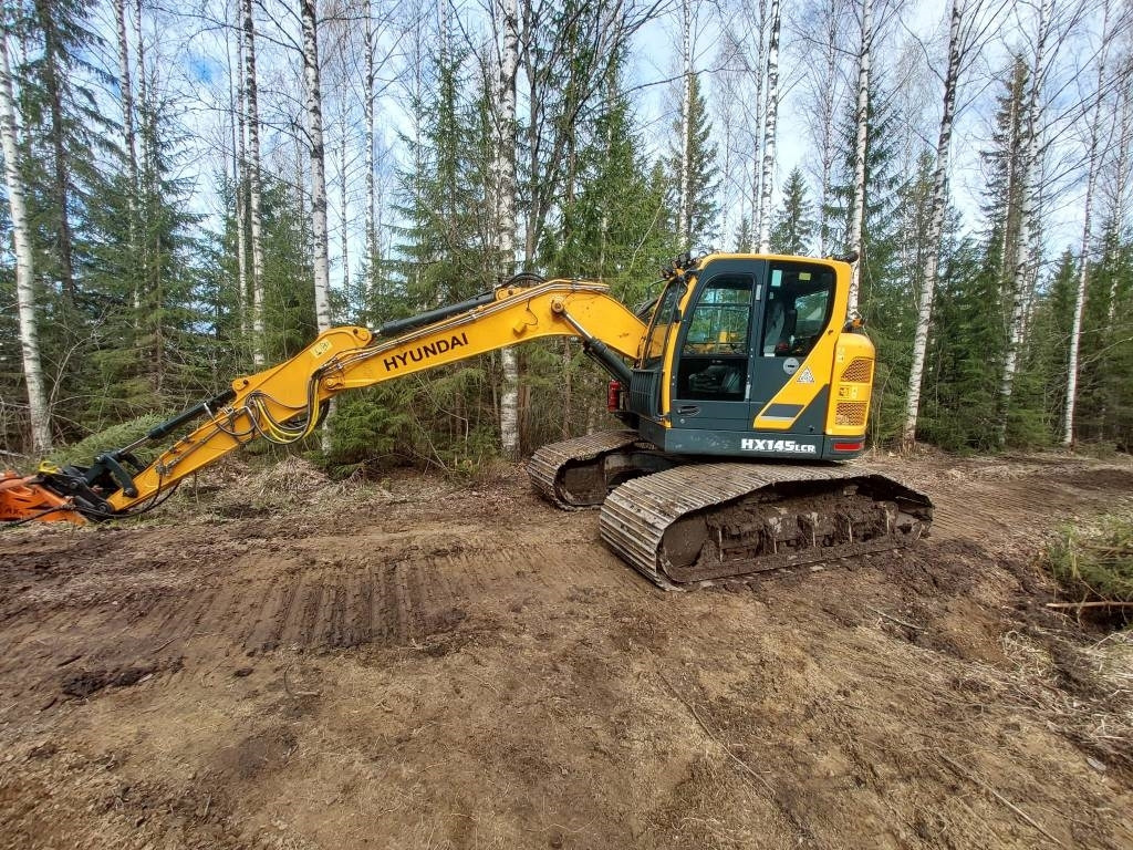 Hyundai HX145LCR 900MM TELAT SUOALUSTA - حفارات زحافة: صور 1 Hyundai HX145LCR 900MM TELAT SUOALUSTA - حفارات زحافة: صور 1