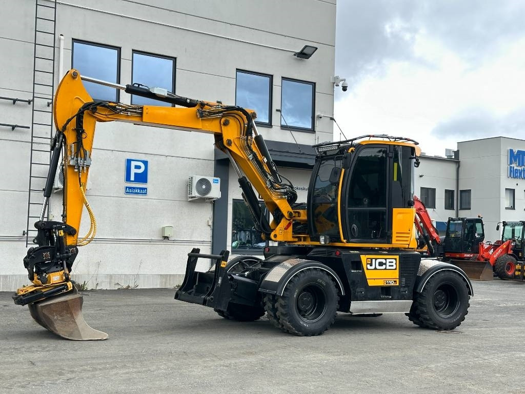 حفارة على عجلات JCB 110 W Hydradig Black edition: صور 1