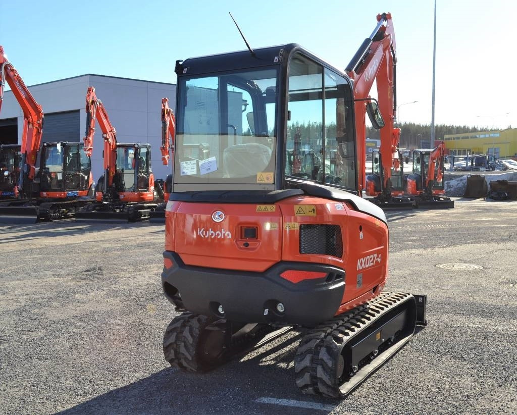 Kubota KX027-4 UUSI, TAKUU 24KK - حفارة مصغرة: صور 3 Kubota KX027-4 UUSI, TAKUU 24KK - حفارة مصغرة: صور 3