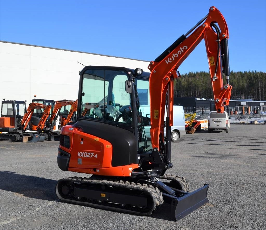Kubota KX027-4 UUSI, TAKUU 24KK - حفارة مصغرة: صور 5 Kubota KX027-4 UUSI, TAKUU 24KK - حفارة مصغرة: صور 5