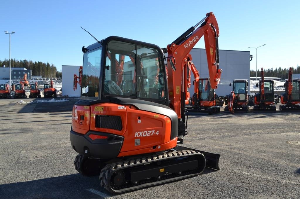Kubota KX027-4 UUSI, TAKUU 24KK - حفارة مصغرة: صور 4 Kubota KX027-4 UUSI, TAKUU 24KK - حفارة مصغرة: صور 4