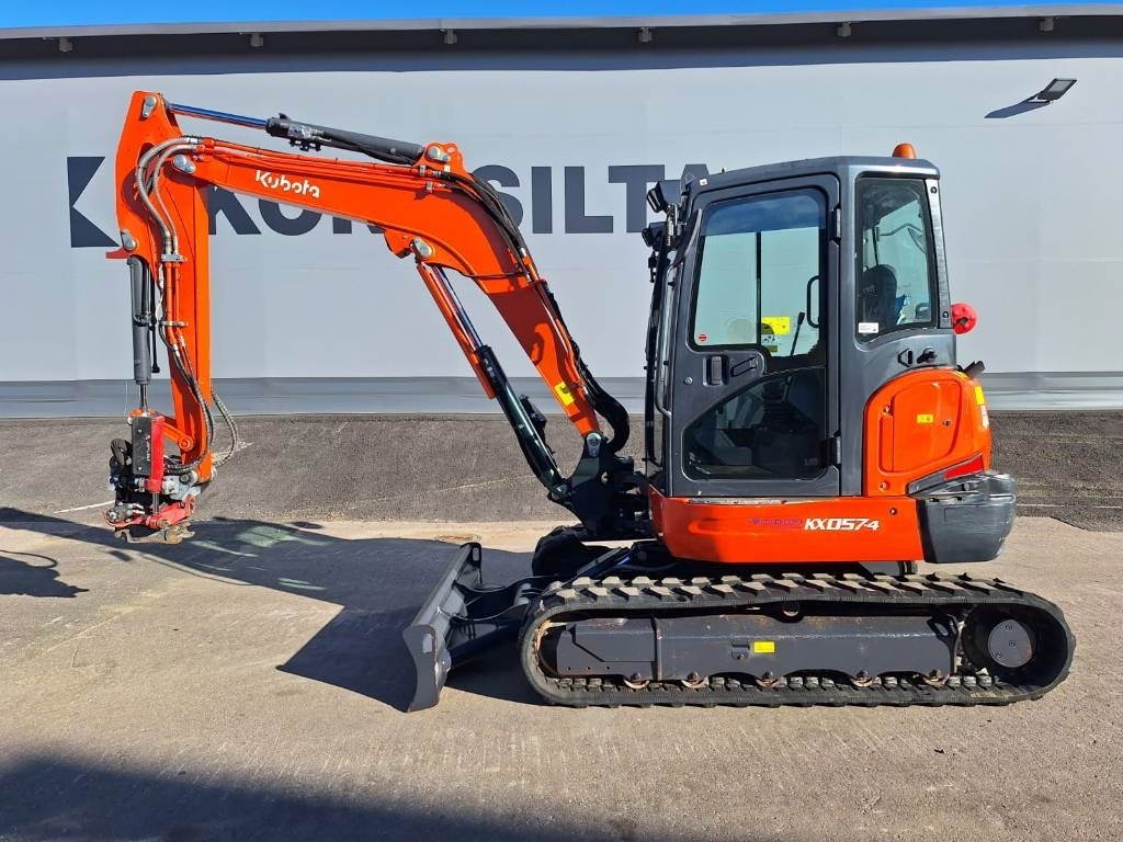 Kubota MYYTY!!SOLD!! KX057-4 PYÖRITTÄJÄLLÄ, 1-OMISTAJA  - حفارة مصغرة: صور 1 Kubota MYYTY!!SOLD!! KX057-4 PYÖRITTÄJÄLLÄ, 1-OMISTAJA  - حفارة مصغرة: صور 1